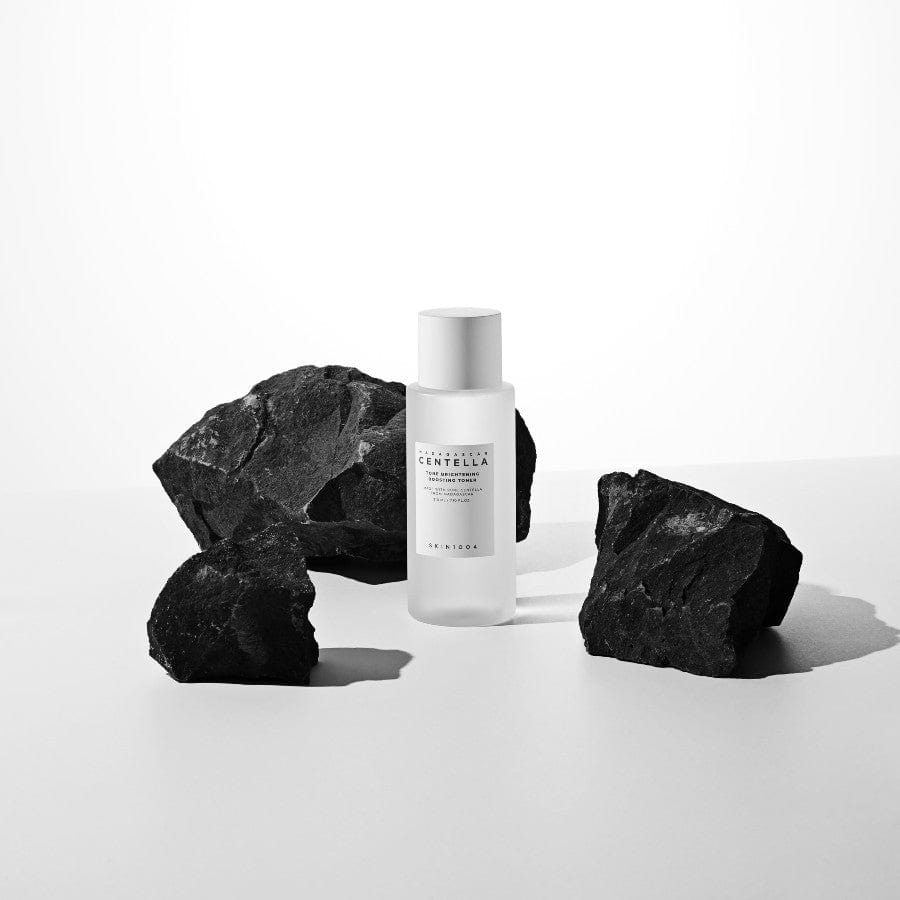 skin1004-toner-210ml-madagascar-centella-tone-brightening-boosting-toner-36440321523958_900x
