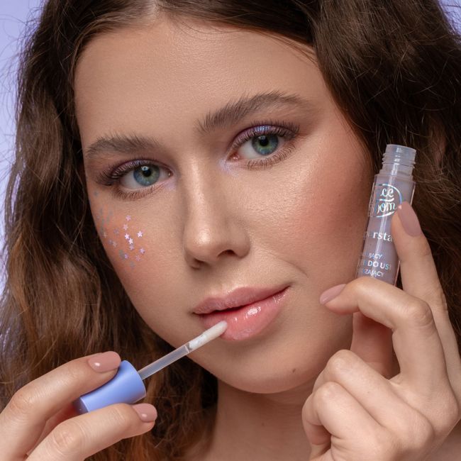 eng_pl_FaceBoom-Superstar-Regenerating-Magnifying-Lip-Oil-4-5g-17753_2